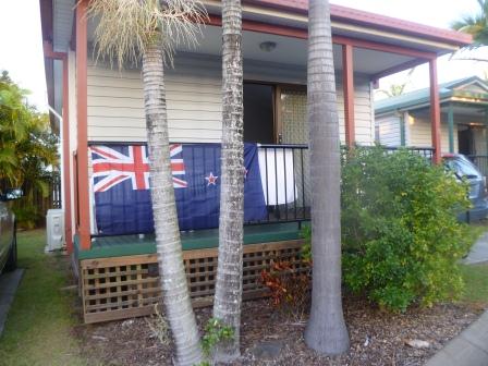 aus 2011 flying the kiwi flag